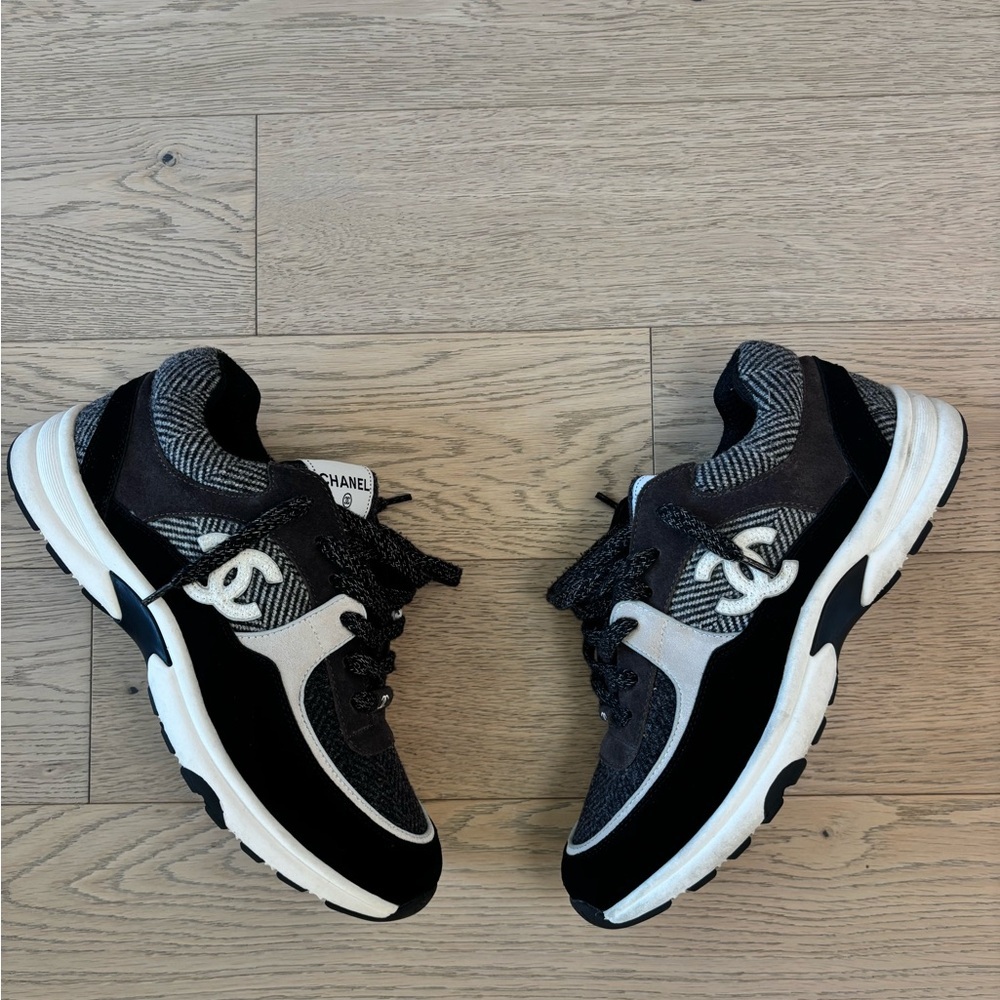 Chanel CC Fabric & Suede Men’s Calfskin sneakers